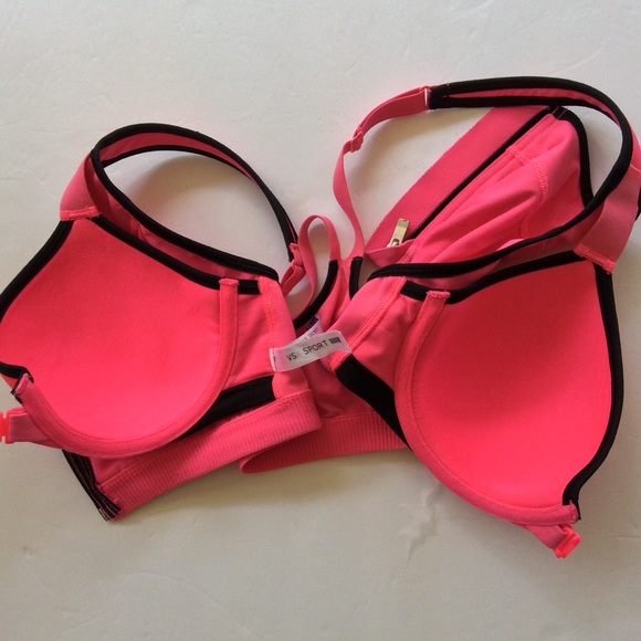 VICTORIAS SECRET KNOCKOUT SPORTS BRA 34B - Picture 6 of 8